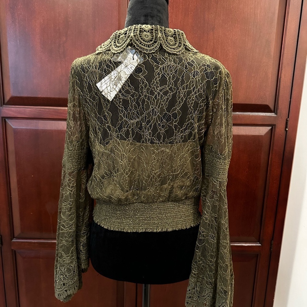 Alice and Olivia top - Picture 6 of 8